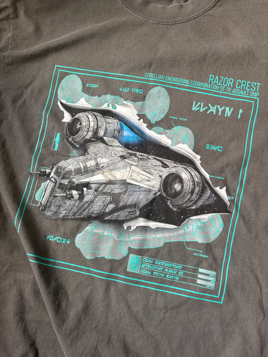 THE CREST TEE EXTRAS